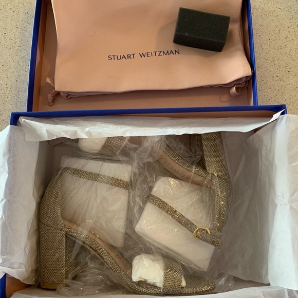 Stuart Weitzman Nearly Nude Strap Sandal - Picture 5 of 8